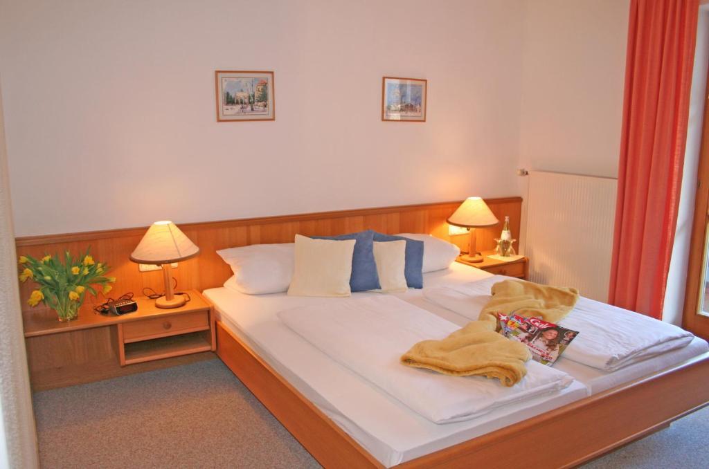 Ferienhaus Am Roemerweg Klais Rum bild